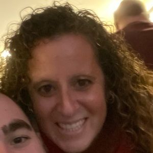 Meet your Posher, Marissa